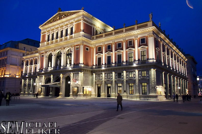 Wien, Musikvereinsgebäude am Karlsplatz, das Stammhaus der Wiener Philharmoniker 20140514002629-6dba682a.jpg